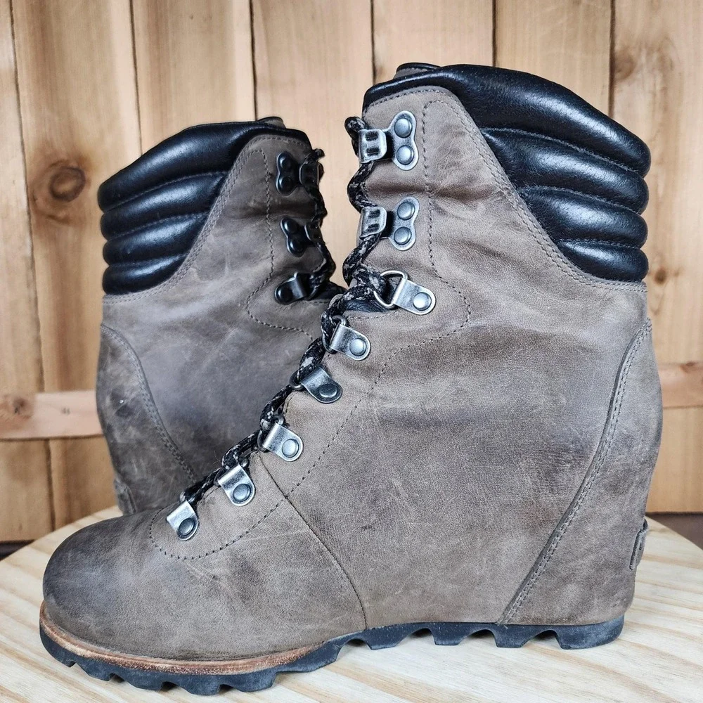 Sorel Conquest Wedge Boots Womens 8 Brown Leather Ankle Waterproof Snow Booties‎